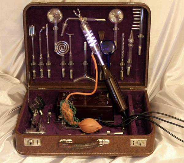 Beautiful 22pc Medikus Violet Wand