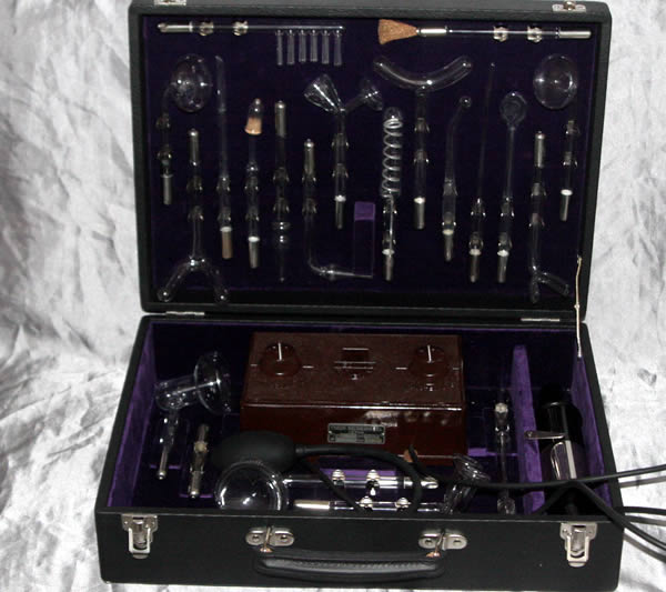 Lovely 22pc Medikus Violet Wand